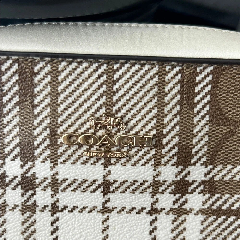 Coach Tan and Cream Plaid Crossbody Bag - Picture 2 of 9